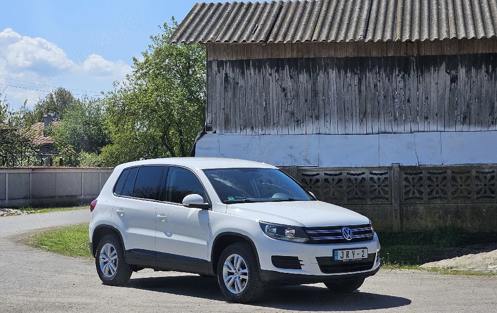 VW Tiguan 1.4TSI 4Motion Navigatie DubluClima SenzoriParcare Bluethoot CamerăMarșarier Euro5 
