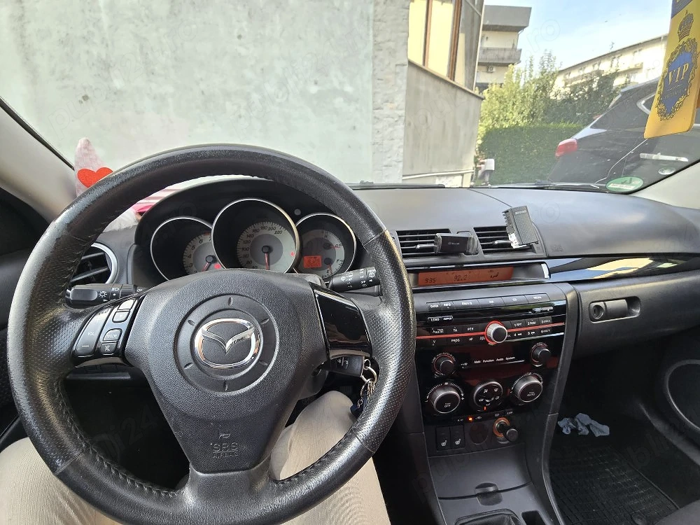 mazda 3 bk