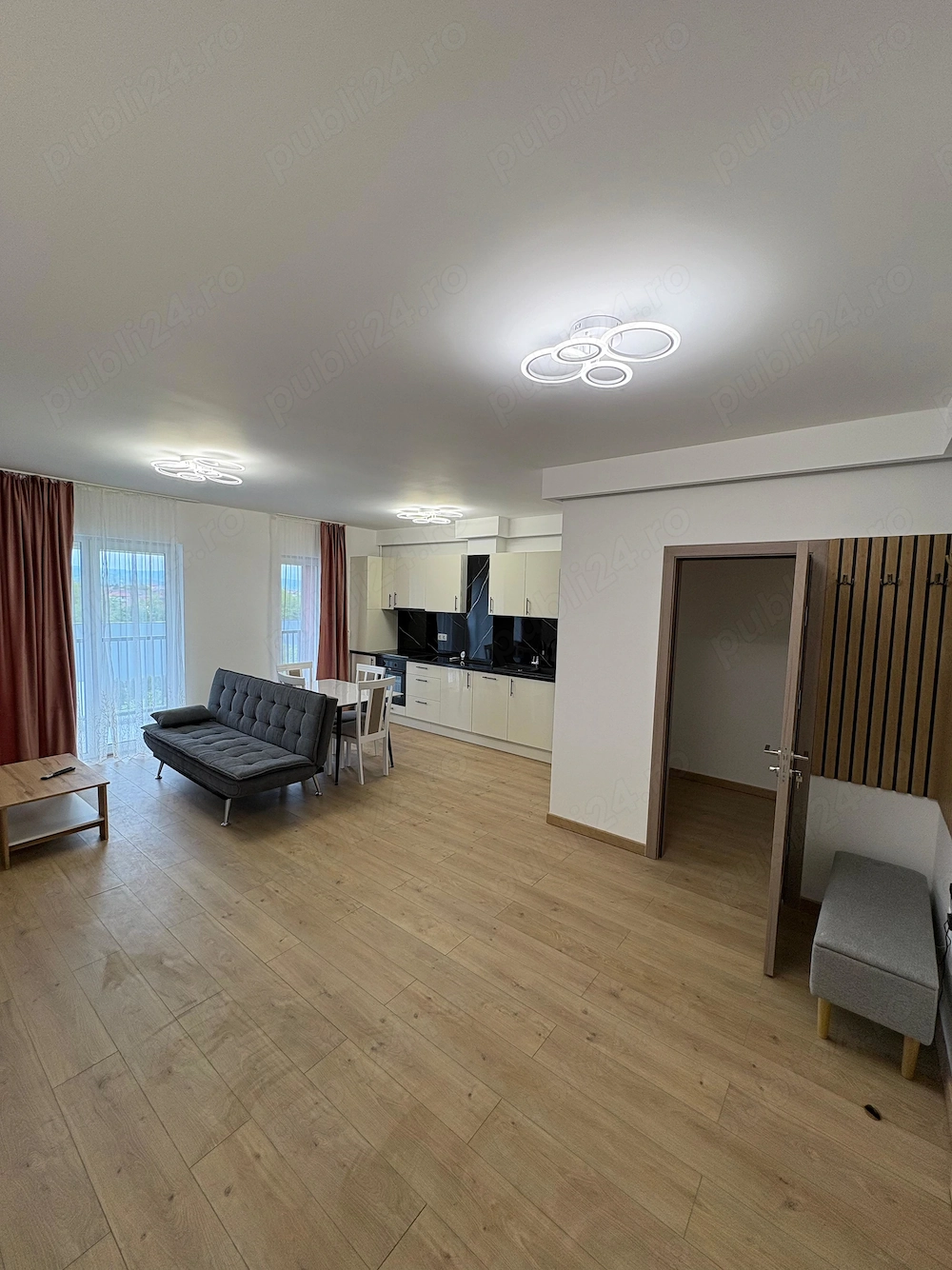 Apartament doua camere de vanzare str Avram Iancu 344 Floresti