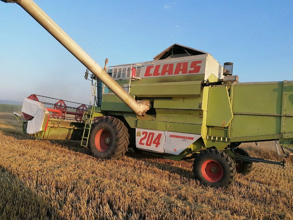 Vând combina Claas