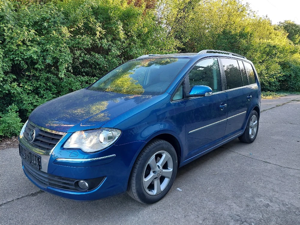 Volkswagen turan highline 2.0 TDI 