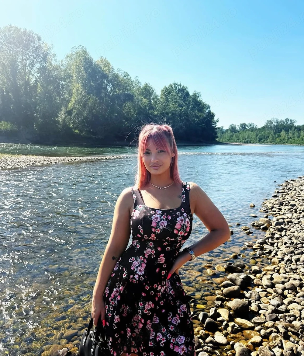 Lavinia 25 de ani show detalii WHATSAPP