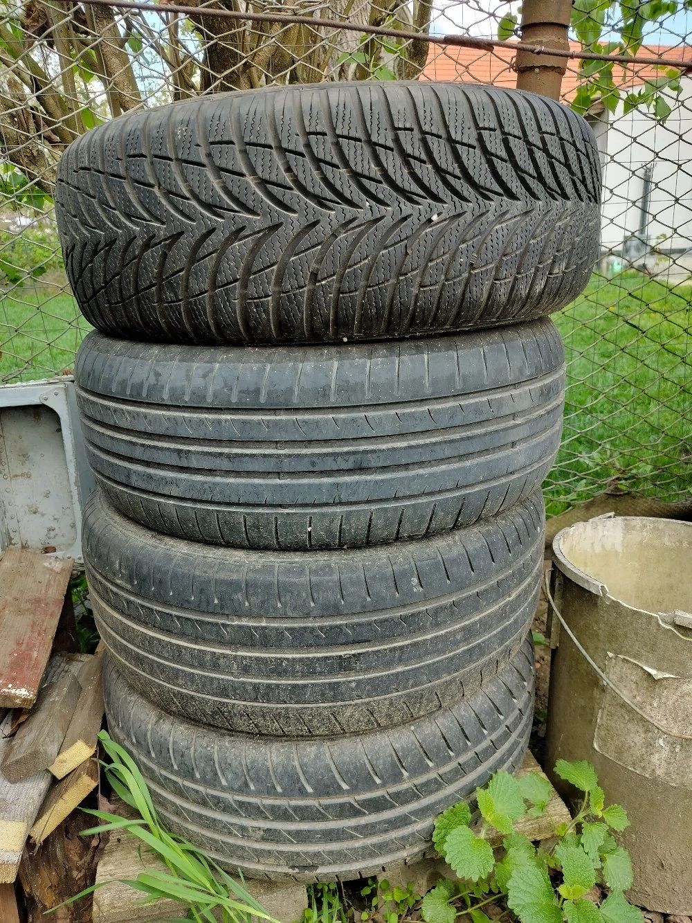 Donez  anvelope de vară 205/55R16
