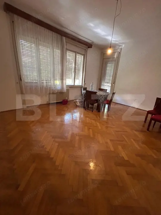 Apartament 2 camere, 88 mp, central, pretabil pentru birou