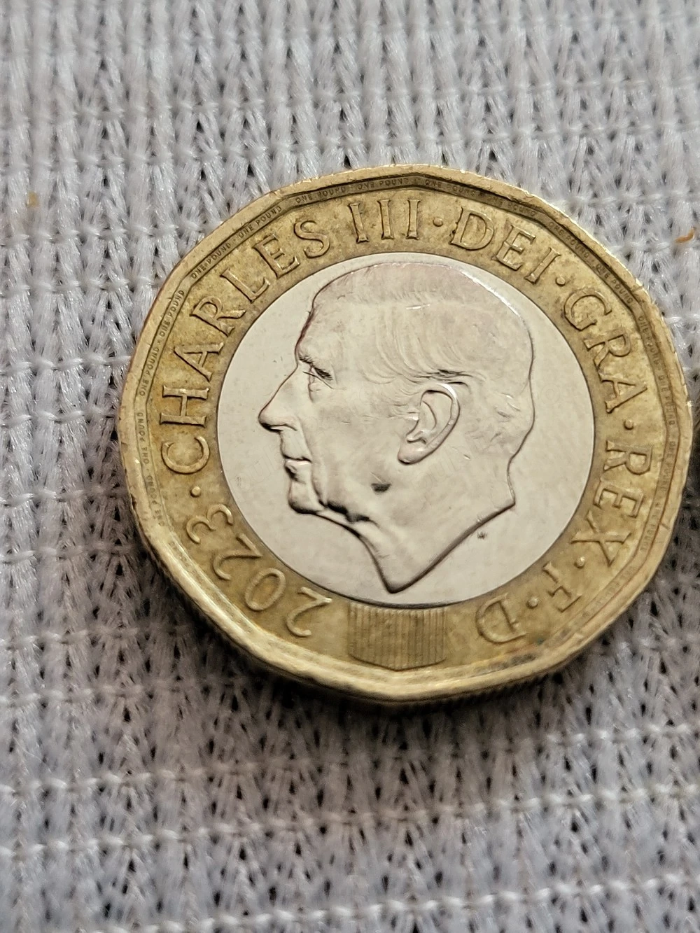 moneda anglia one pound 