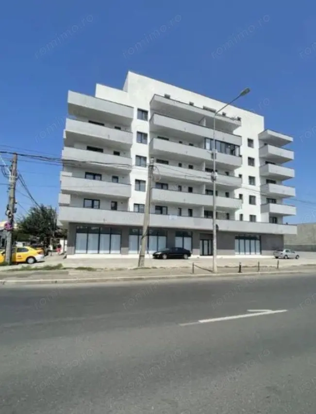 Zona Colentina  Parter  270 mp teren  Liber400 mp  Stradal