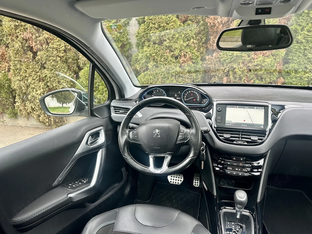 Peugeot 2 km Crossway Moduri de condus Panoramic Carplay  Rate Garantie