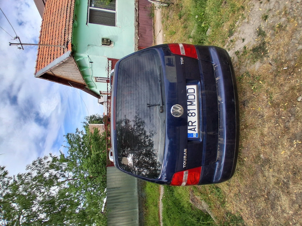 Vand wv touran 1.9 tdi an 2004 perfect funcțional 