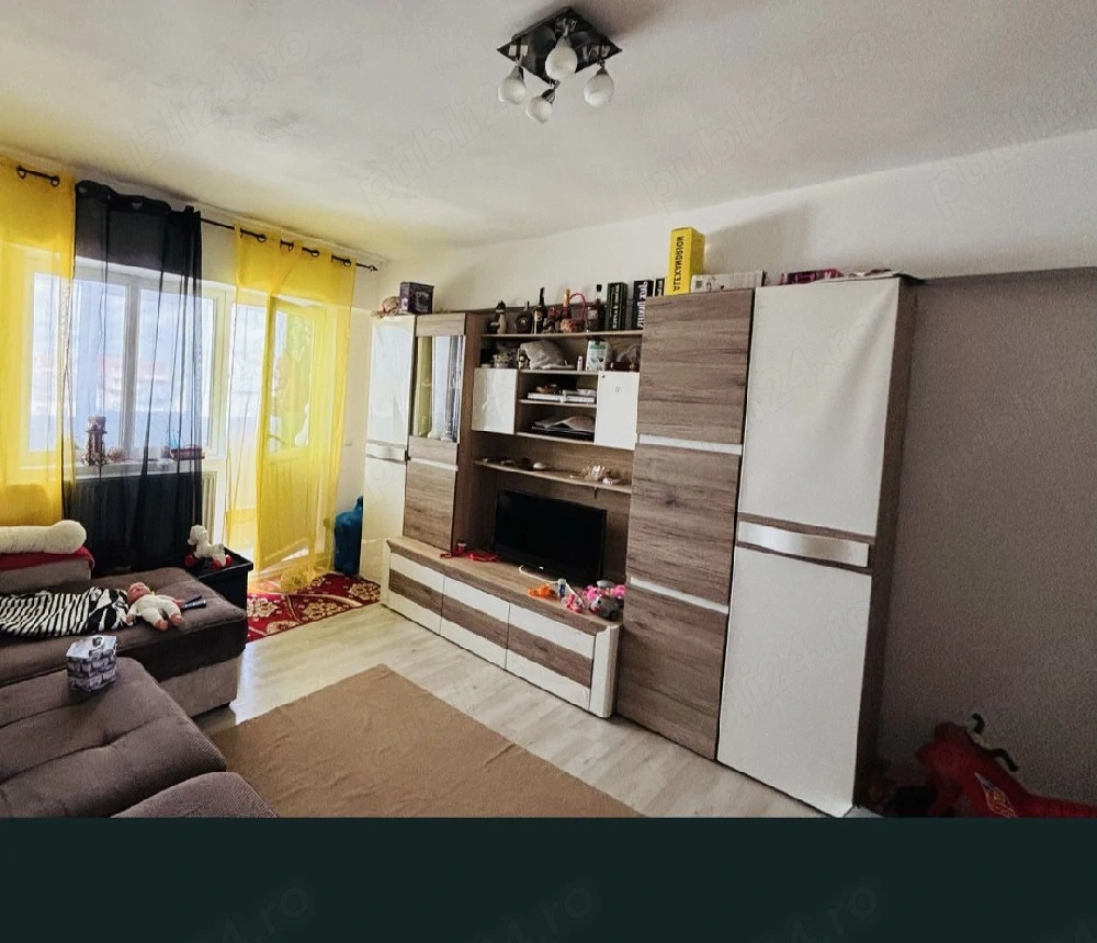 vand apartament 