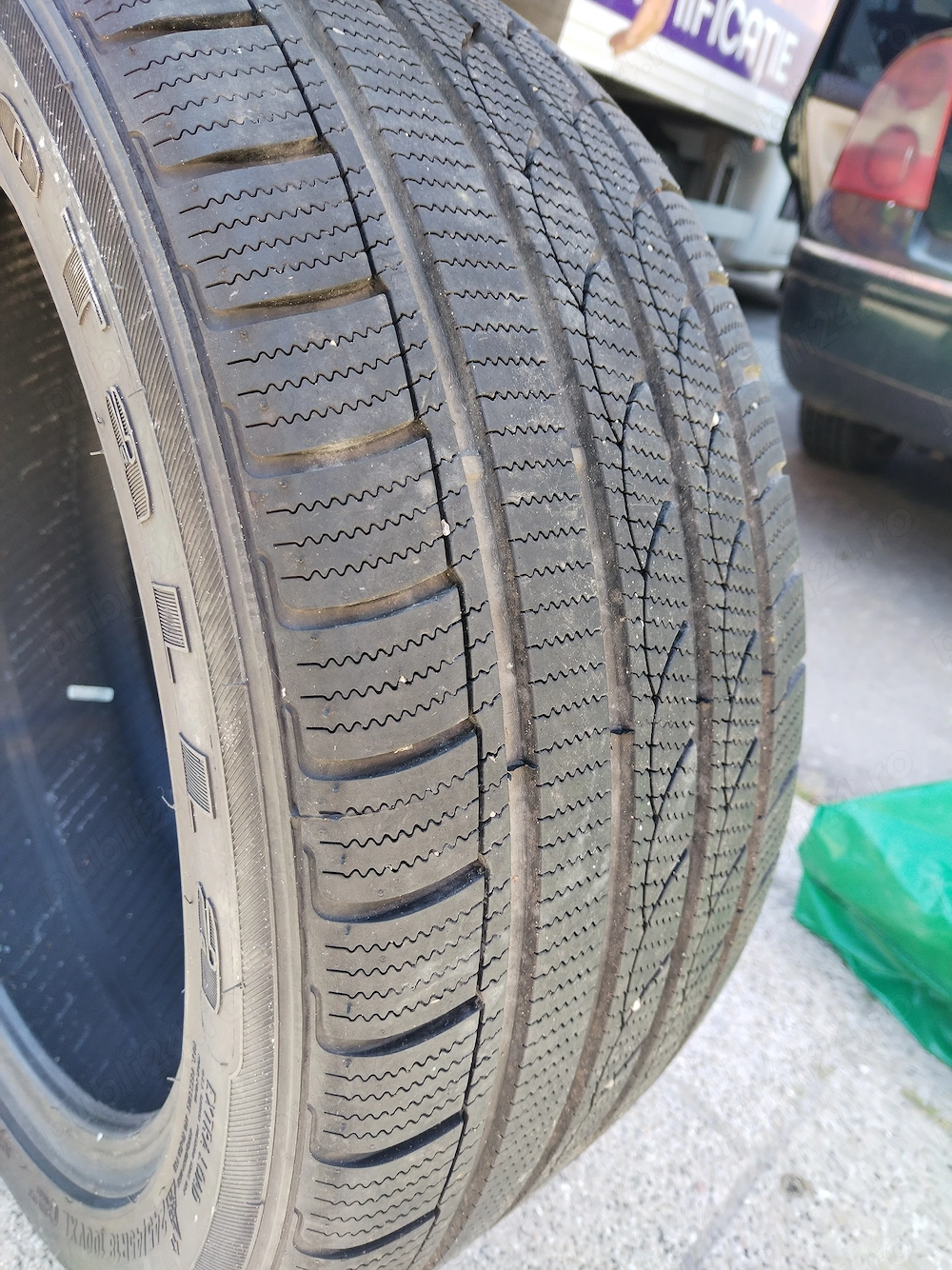 vând 4 anvelope 145/45/R18 , 600 lei. 