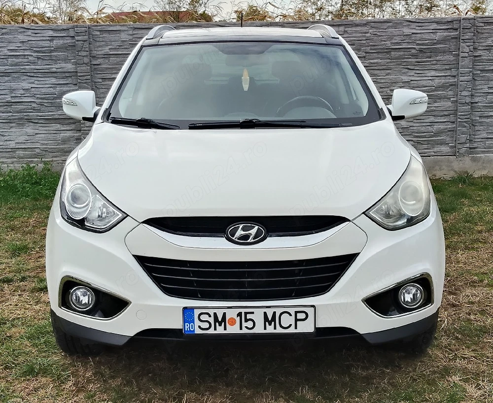 Hyundai ix35 (Tucson) 2012   2.0 CRDi 4x4   184 CP Automat   Euro5   Panoramic   Piele   Xenon