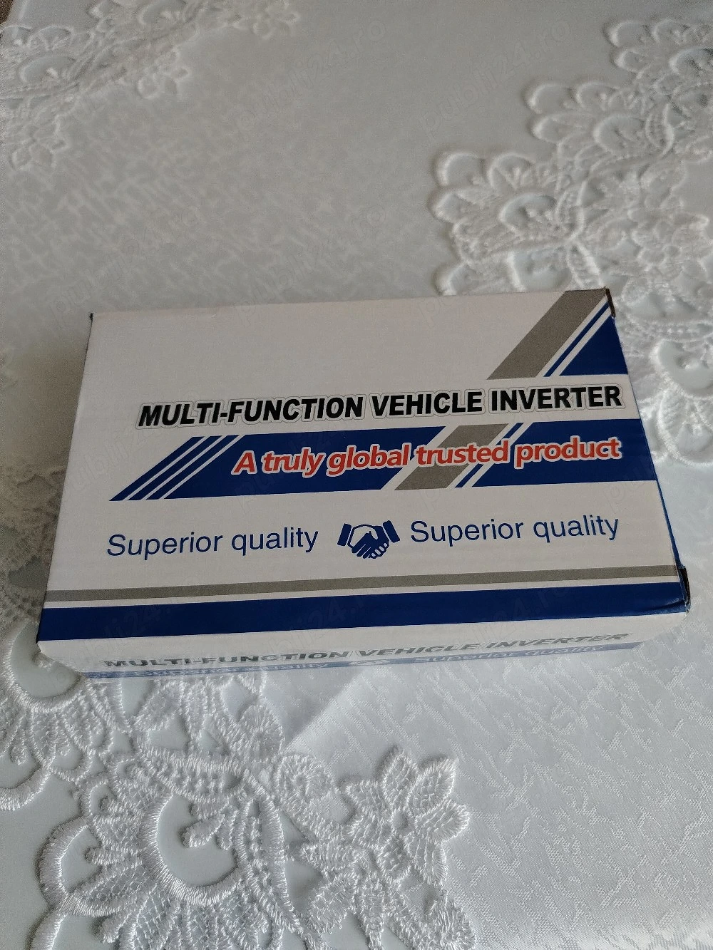 Invertor auto 12V - 220V nou