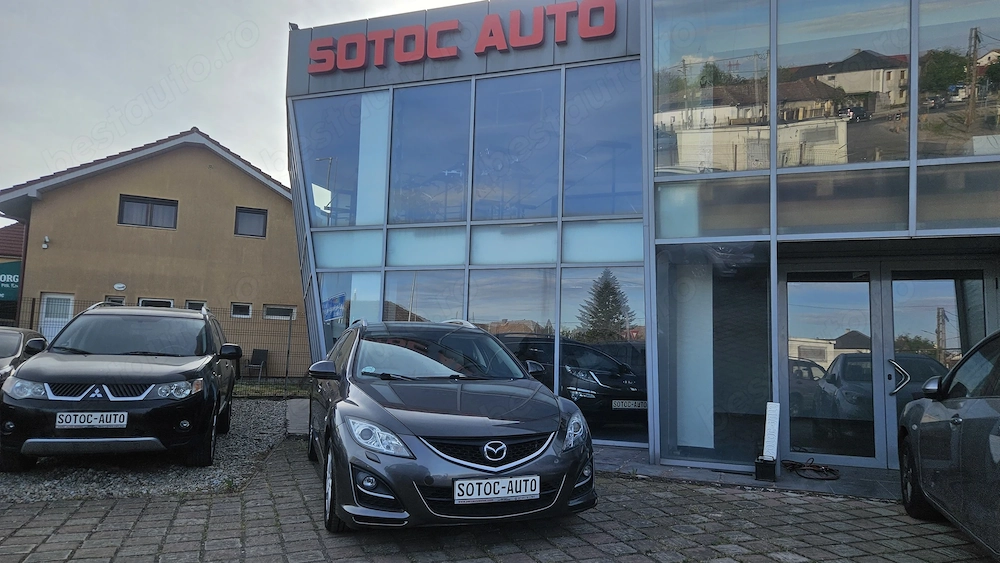 Mazda 6 2,0 DISI
