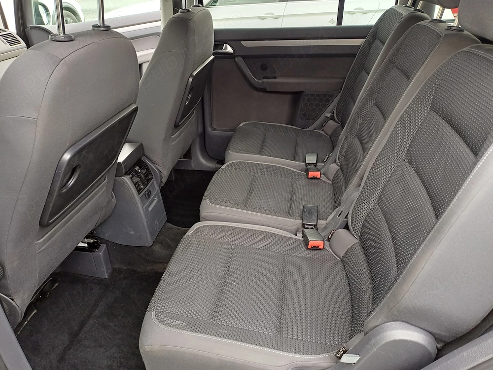 Vw touran 1.6 Tdi Bluemotion 105cp