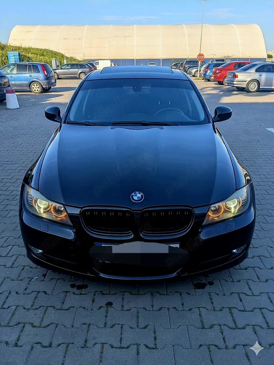BMW 318d Facelift (LCI) 2010 - Trapă & Bi-Xenon