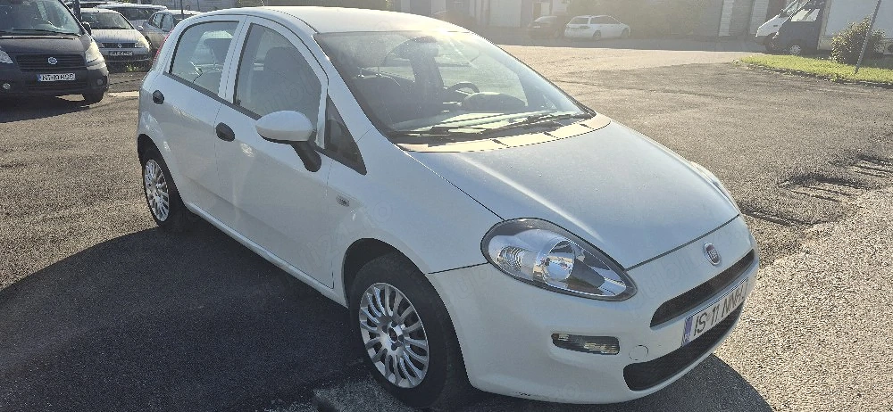 Fiat Punto  2017 cu 60.000 km rulati 