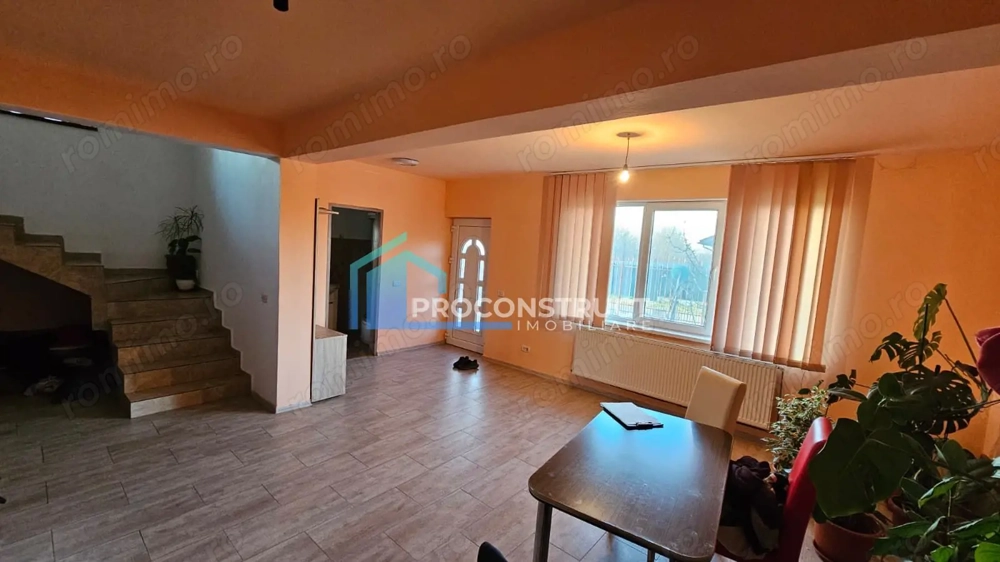 Vila Moderna | 6 Camere | Zona Ronat | Teren 591 | 235.000 EUR