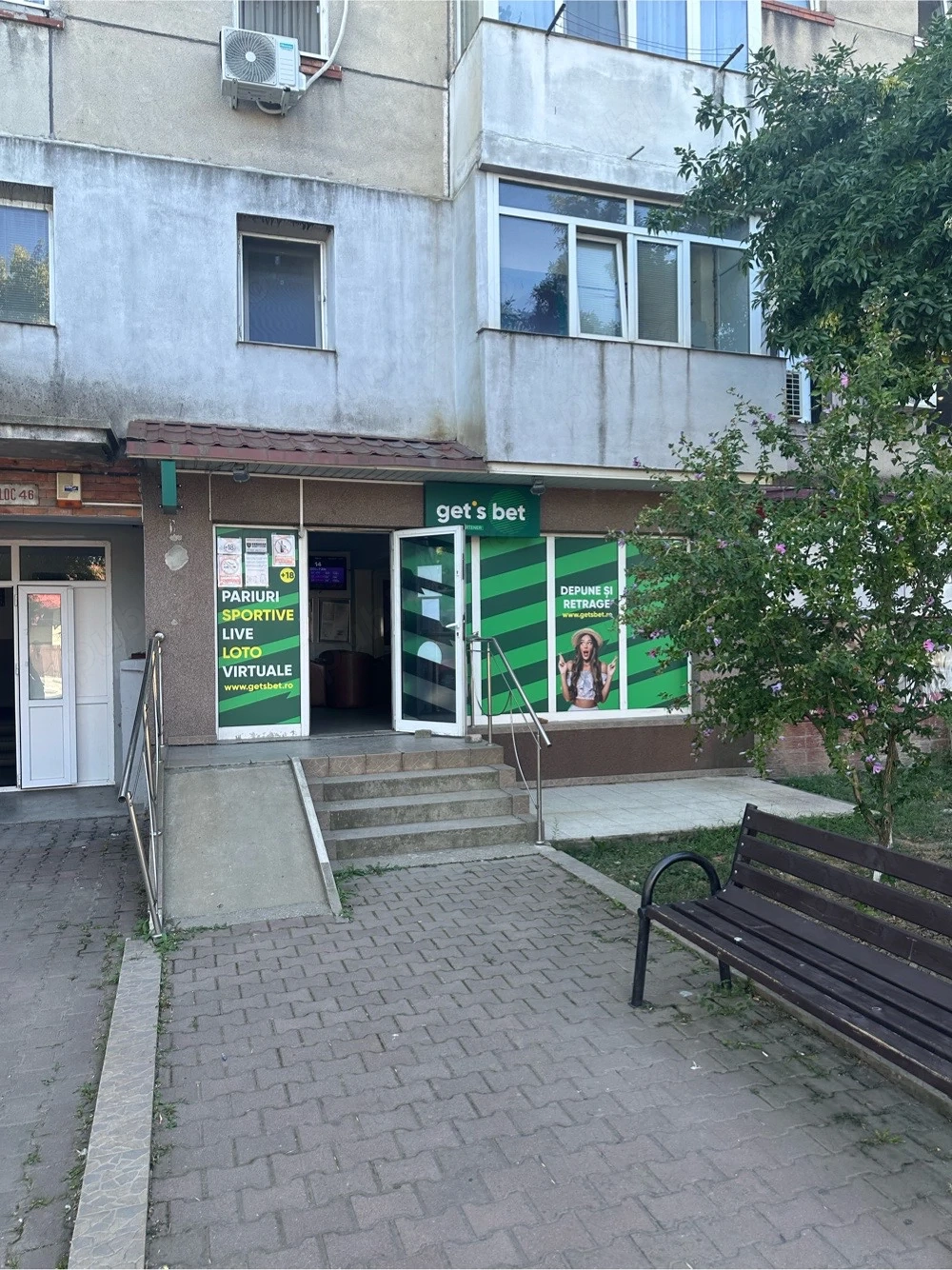 Spatiu comercial de inchiriat 