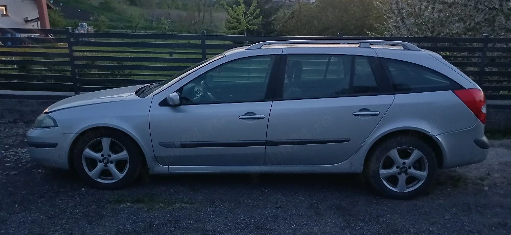 dezmembrez renault laguna