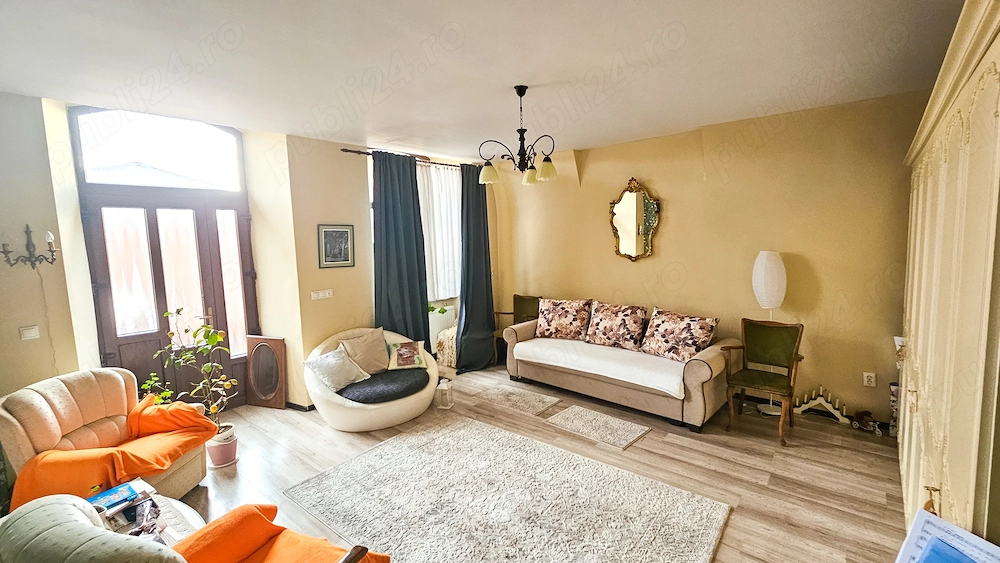 Apartament de vânzare cu posibilitate comercială schimb cu casă plus diferența 