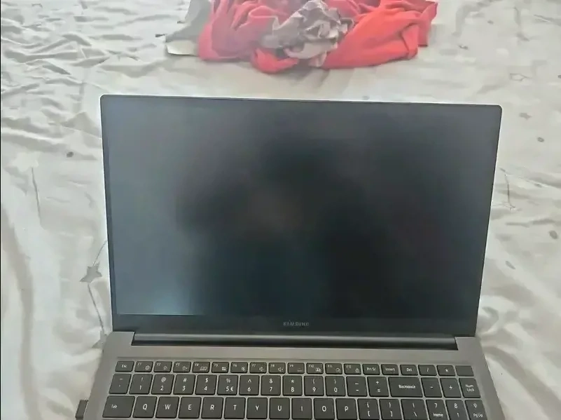 Samsung Galaxy Book3 750XFG | Intel Core i5-13350U | 8GB RAM | 512GB SSD | Windows 11
