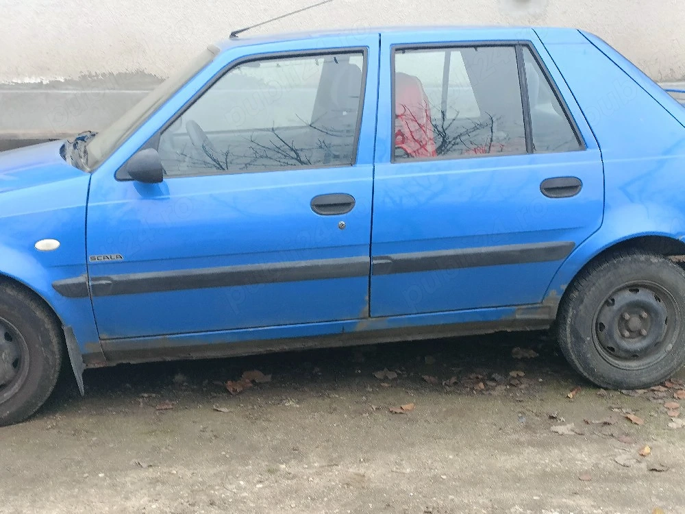 se vinde Dacia Solenza 