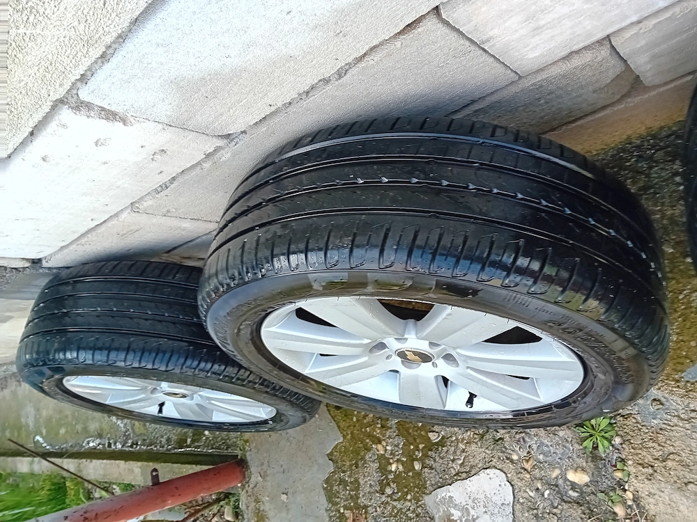 cauciucuri de vara pirelli scorpion 235/55/r18