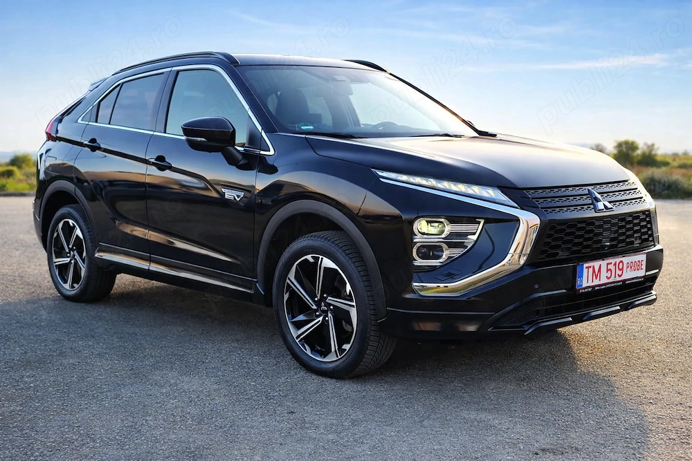Mitsubishi Eclipse Cross   Plug-in-Hybrid   2  km   4x4   automat