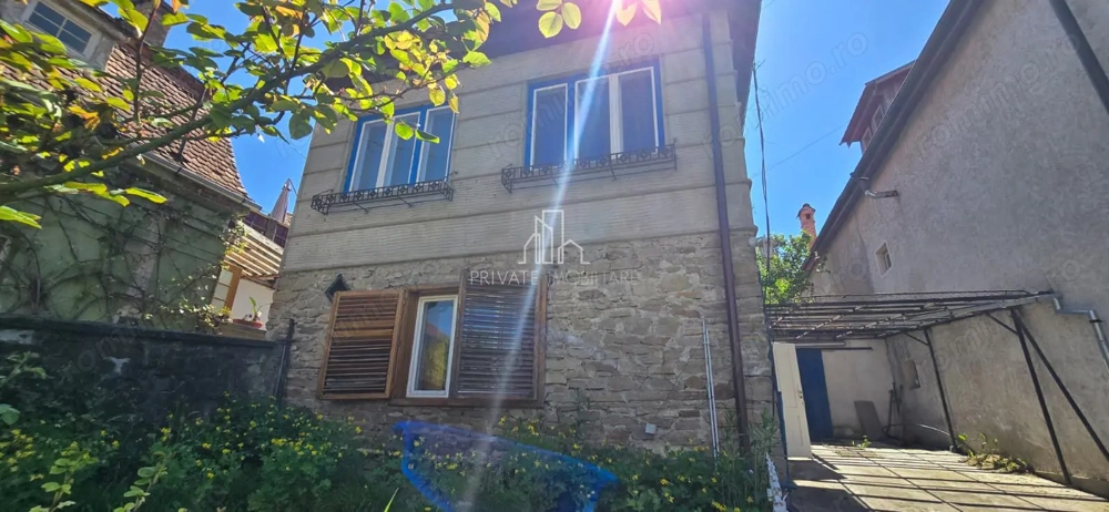 Casa de vanzare, zona Stefan Octavian Iosif, Sighisoara
