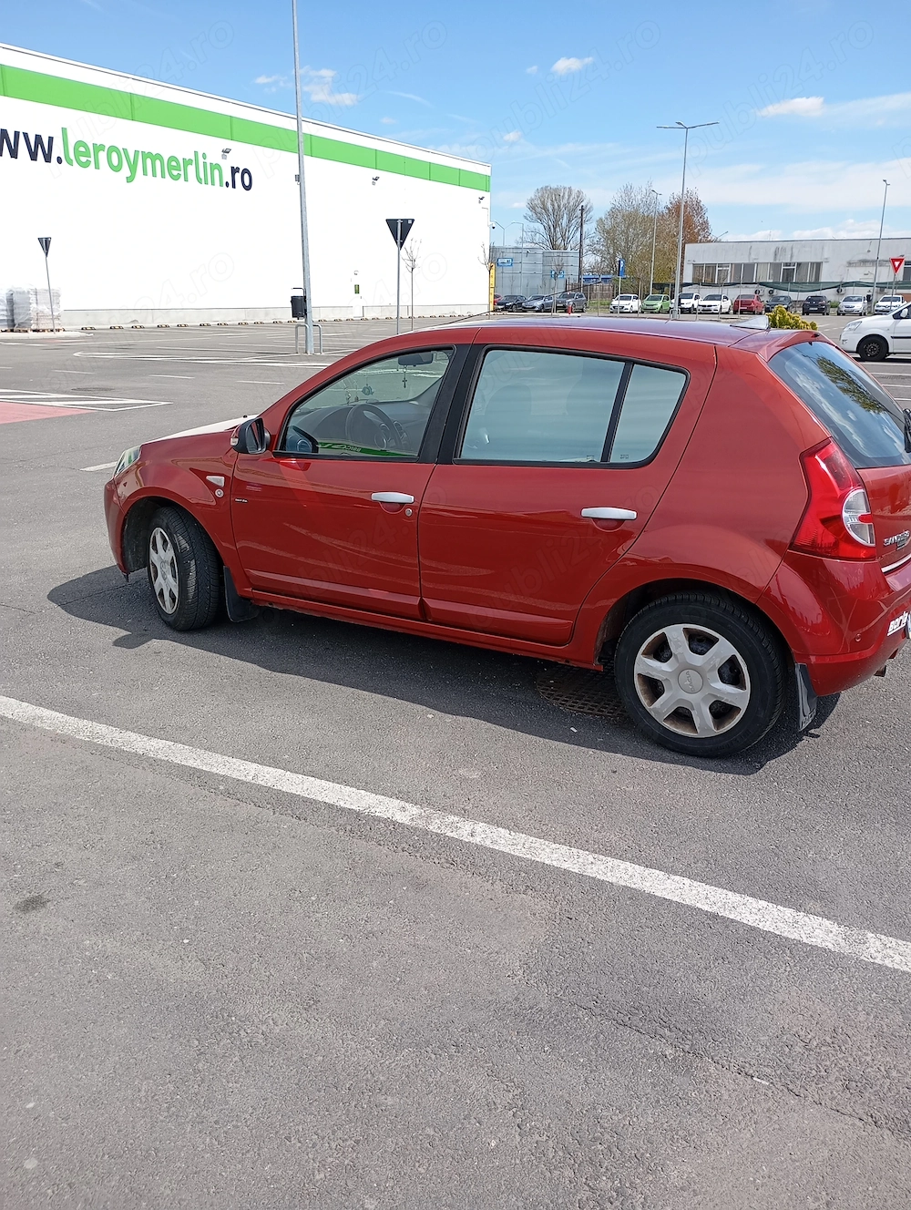 Vând Dacia Sandero 1.6 benzina și GPL,an 2008
