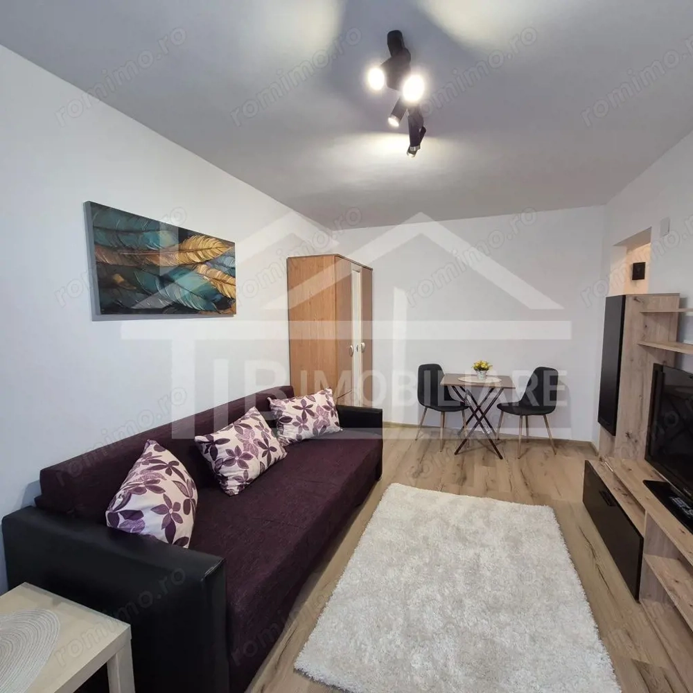 Garsoniera, 30 mp, decomandat, Zona Corina