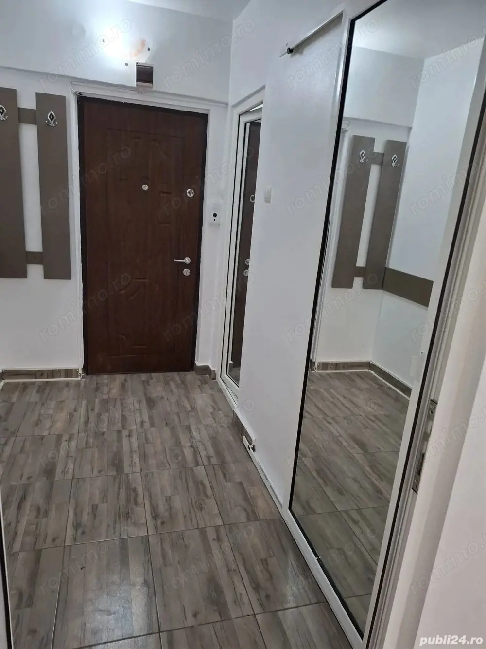 De inchiriat garsoniera pentru birou, bl. A, Tiglina 1, 250 euro