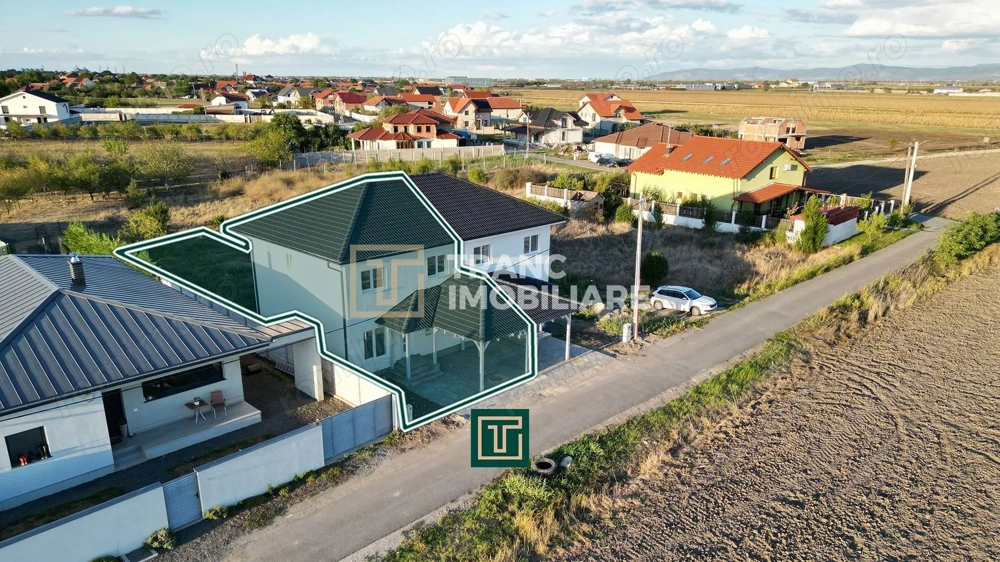 Jumătate de duplex nou cu 4 camere in Vladimirescu