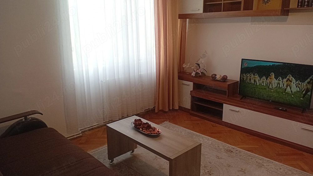 inch ap 2 cam zona eminescu(langa casa jelen)