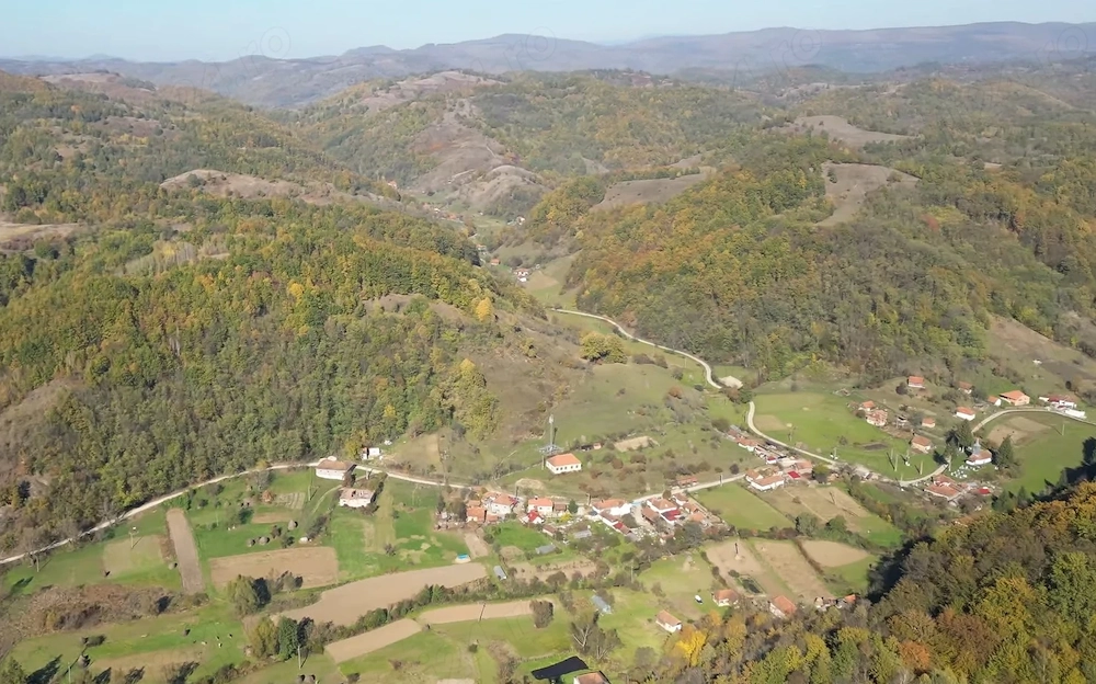 Vand teren intravilan sat Bradatel(comuna Zam), Hunedoara