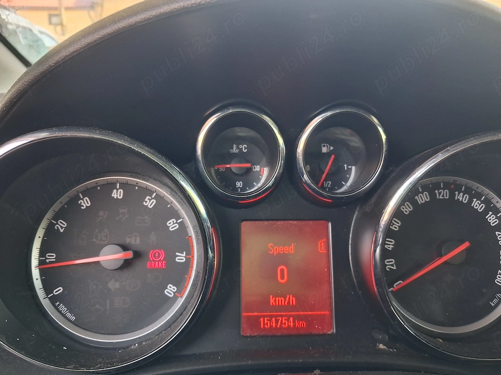 Opel astra 2012 stare bună 