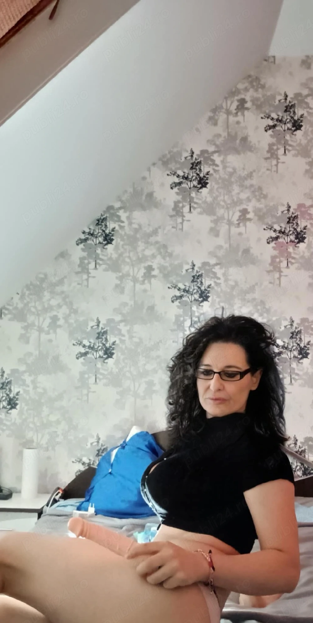  matură 43 de ani primesc cei care sunt trecuți peste 40 de ani