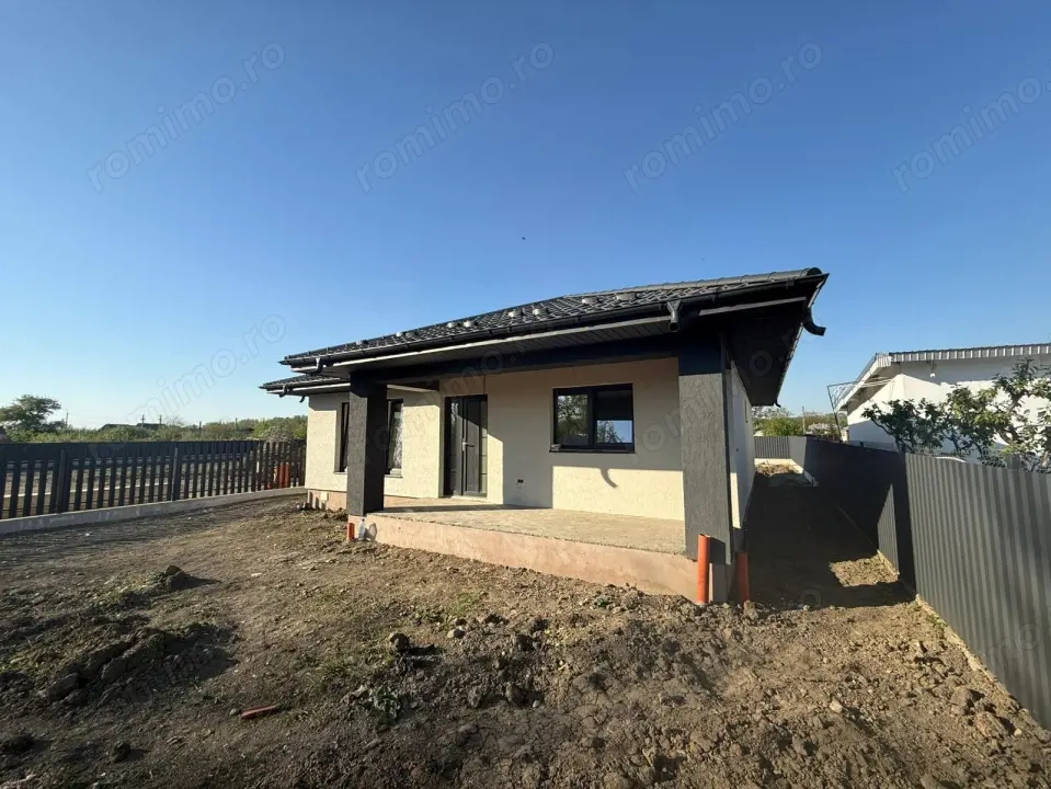 Casa individuala - plan parter, 3 camere, zona Tutora