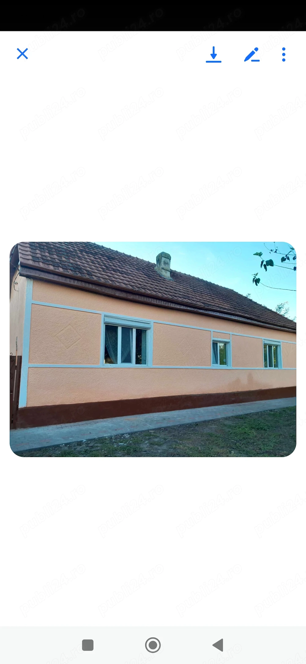 Vând casa 3 camere