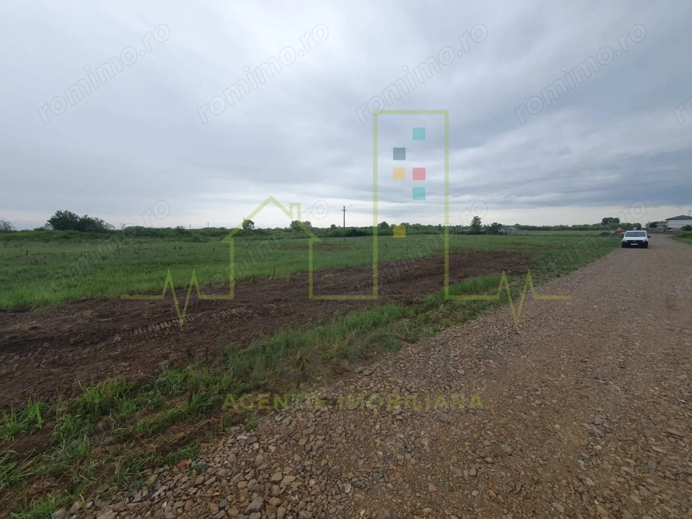 Teren de vanzare pentru Duplex. Toate utilitatiile.