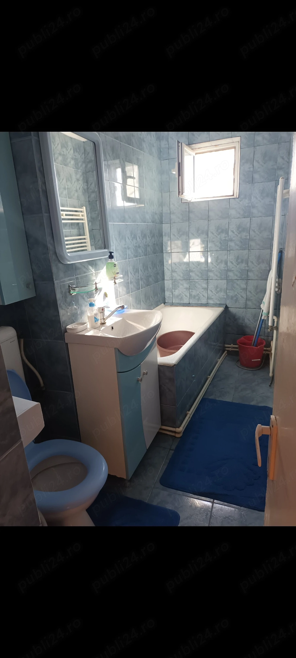 Vând apartament 