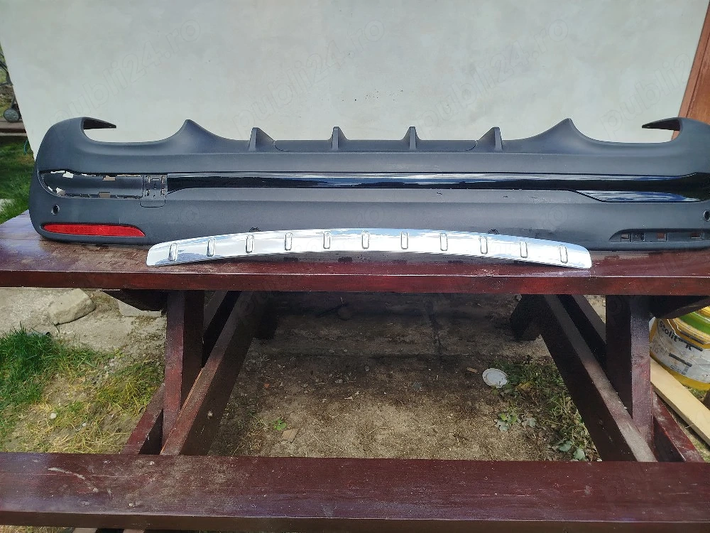 Bara spoiler spate Mercedes GLA 200, 4Matic,benz. 2022