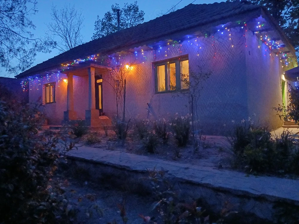 30min de plaja Mangalia,60 min de Constanta casa din piatră,peisaj vacanță,zonă vânătoare.