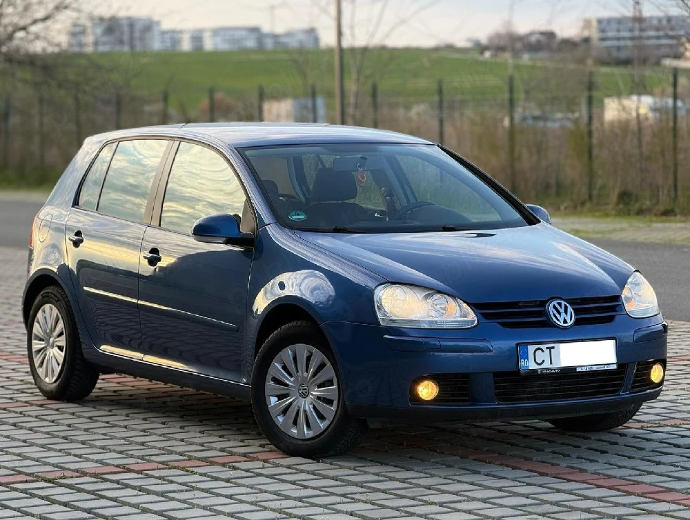 Volkswagen Golf V 