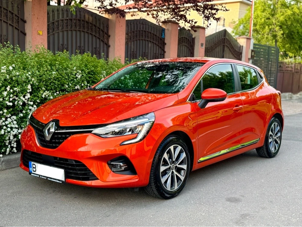 Renault Clio 5 - 19.000KM - An Fabricație 2020 05 - Model Intens TCe 100CP.