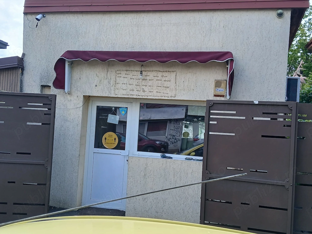 Ofer spre închiriere  spațiu comercial