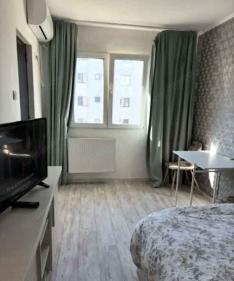 Închiriez garsonieră spațioasă și modernă, Piața Alba Iulia