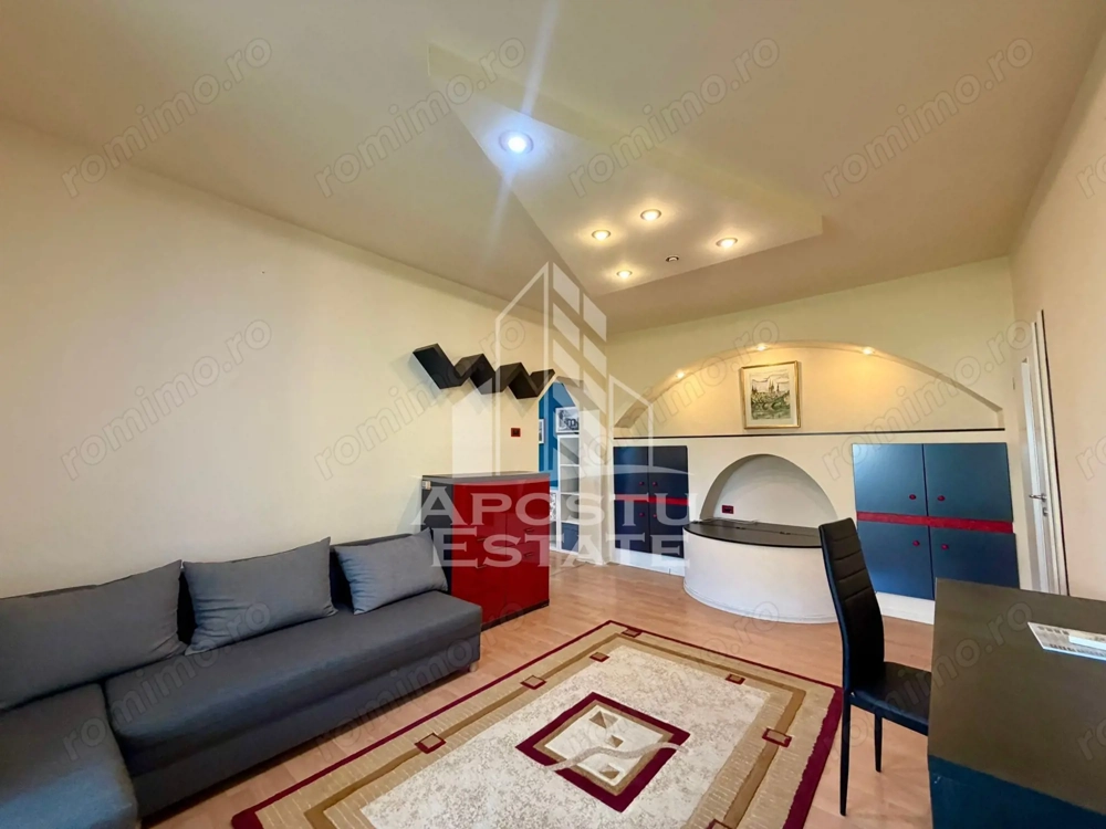 Apartament cu 2 camere de vanzare, Zona Circumvalatiunii, Timisoara