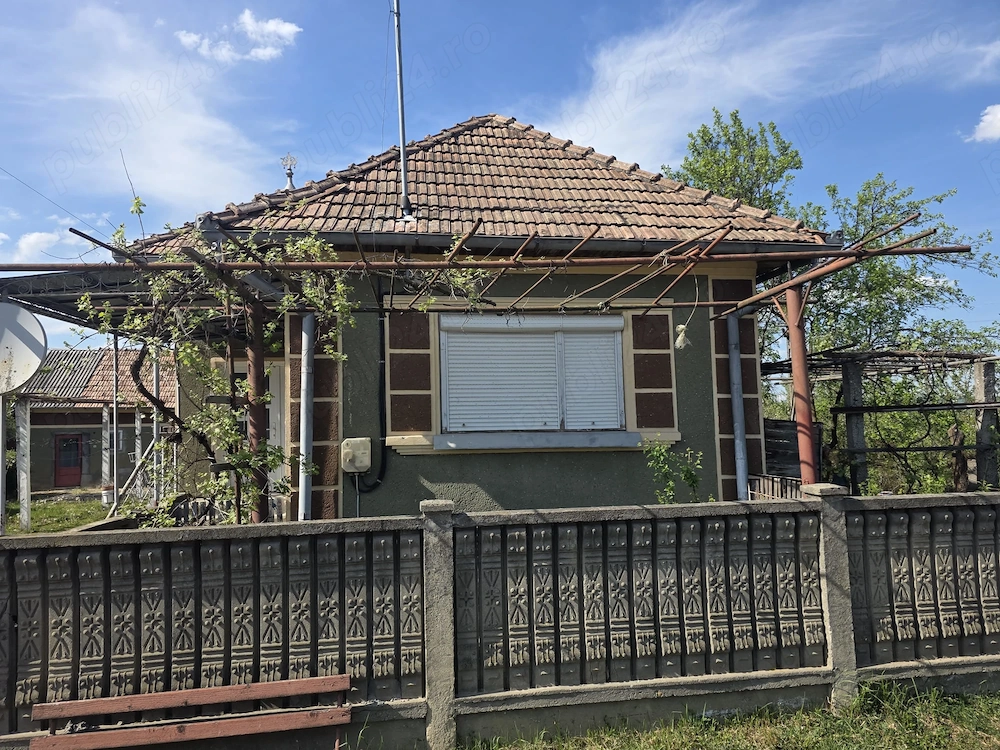 Vand casa la Mica jud Cluj