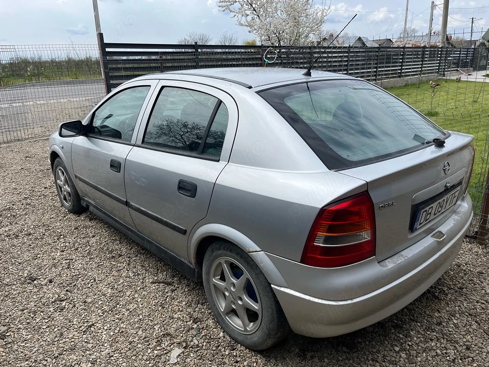 dezmembrez opel astra G 1.7 D 